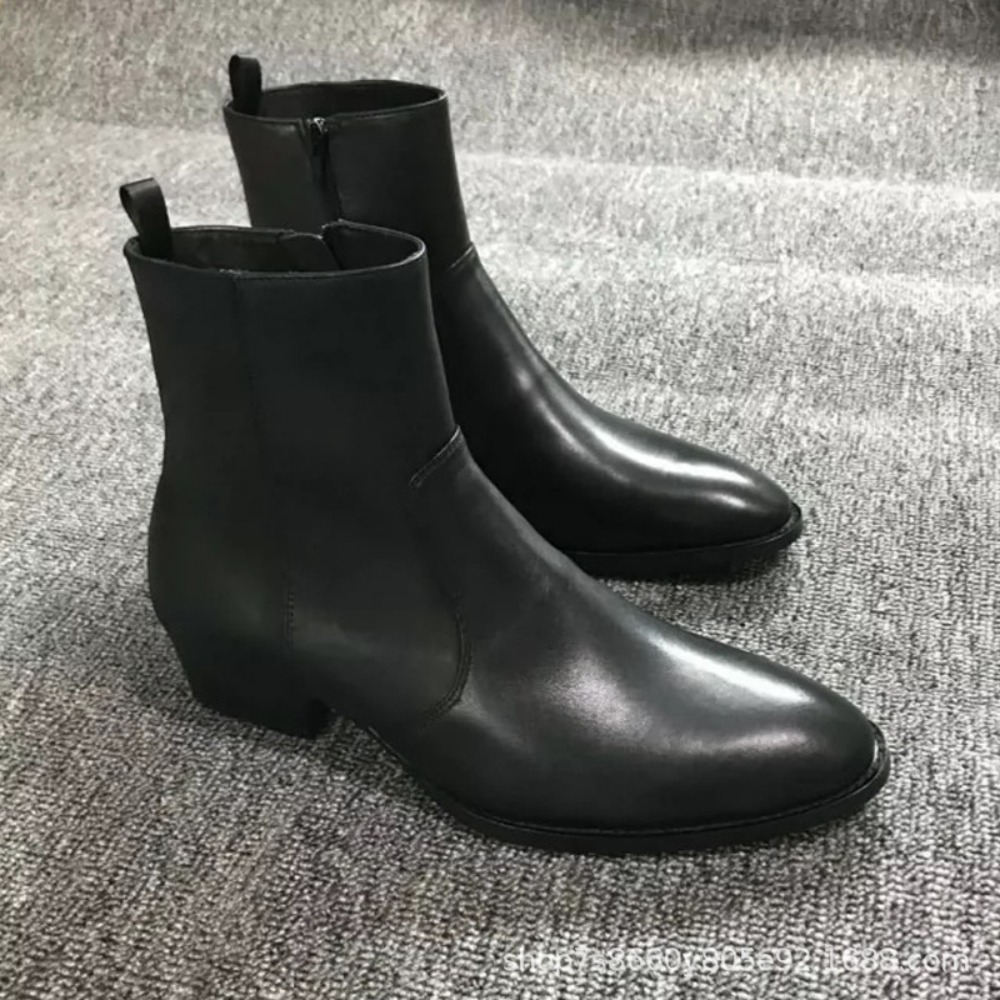 Mens Fashion Autumn 2025 - รองเท้าบูทผู้ชายใหม่ คุณภาพสูง แบรนด์ดัง สไตล์เรโทร หนังแท้ สวมใส่สบาย