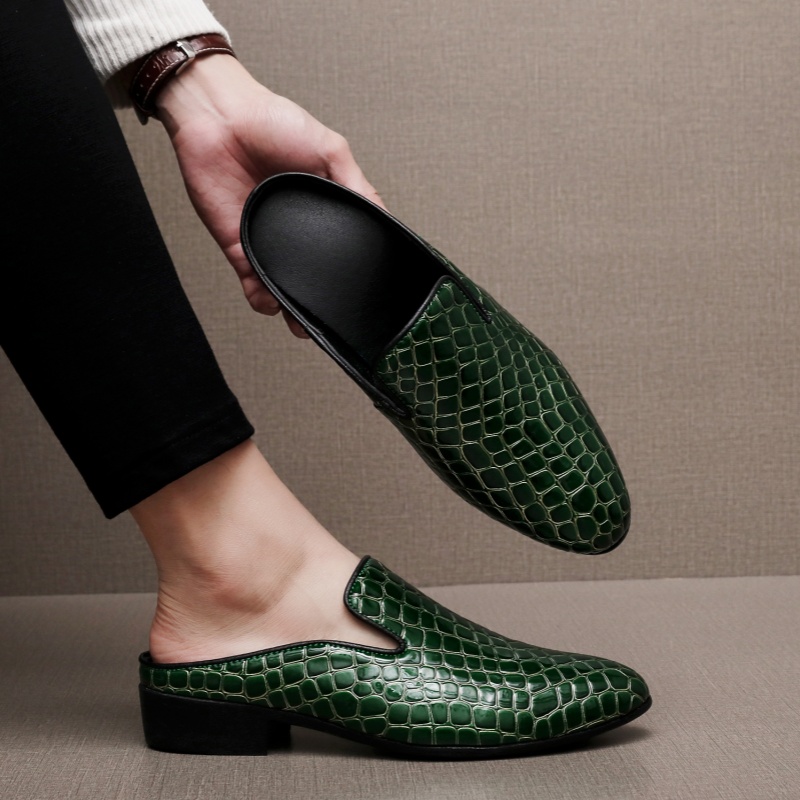 Men Fashion Elegant - ไซส์ 40-50 รองเท้าแตะลำลองสำหรับผู้ชายแบบใหม่ ดีไซน์หรูหรา สวมใส่สบาย ไม่ลื่น