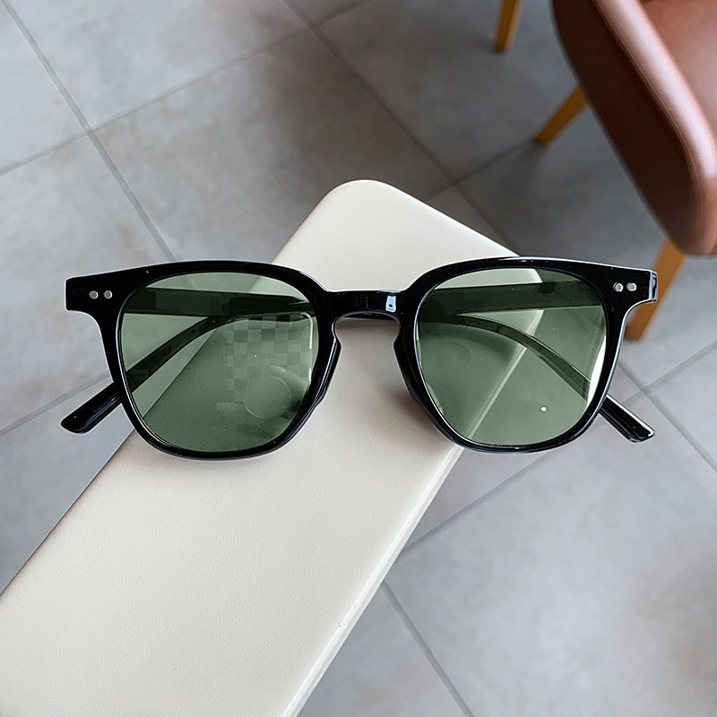 แว่นกันแดดหรูหราสไตล์วินเทจใหม - Men'S Fashion Round Glasses บทวิจารณ์และราคา