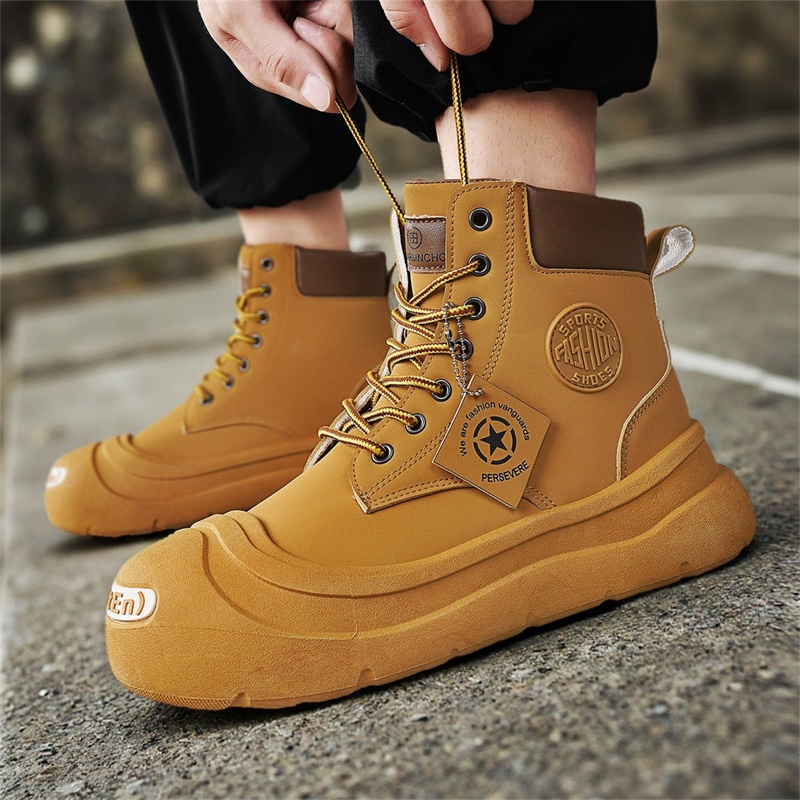 รองเท้าบูทข้อสั้นแฟชั่น สวมใส่ - Mens Fashion Autumn 2025 บทวิจารณ์และราคา